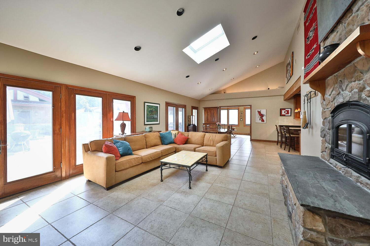 1130 Kingsley Road Rydal, PA 19046 - Photo 12 of 72 Great Room