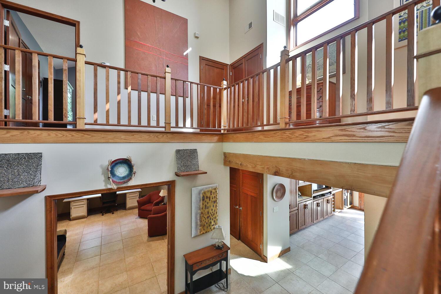 1130 Kingsley Road Rydal, PA 19046 - Photo 36 of 72 2nd Floor Hall