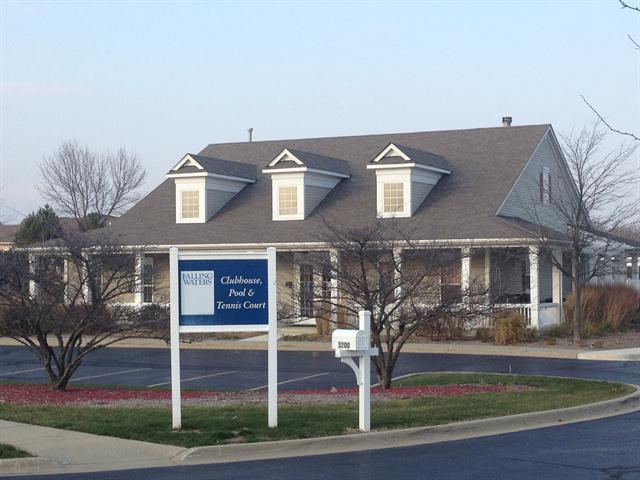 3072 Falling Waters Lane Lindenhurst, IL 60046 - Photo 17 of 27 a front view of a house with garden