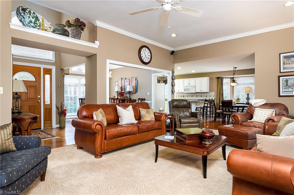 2812 Lockland Drive Oak Ridge, NC 27310 - Photo 8 of 31