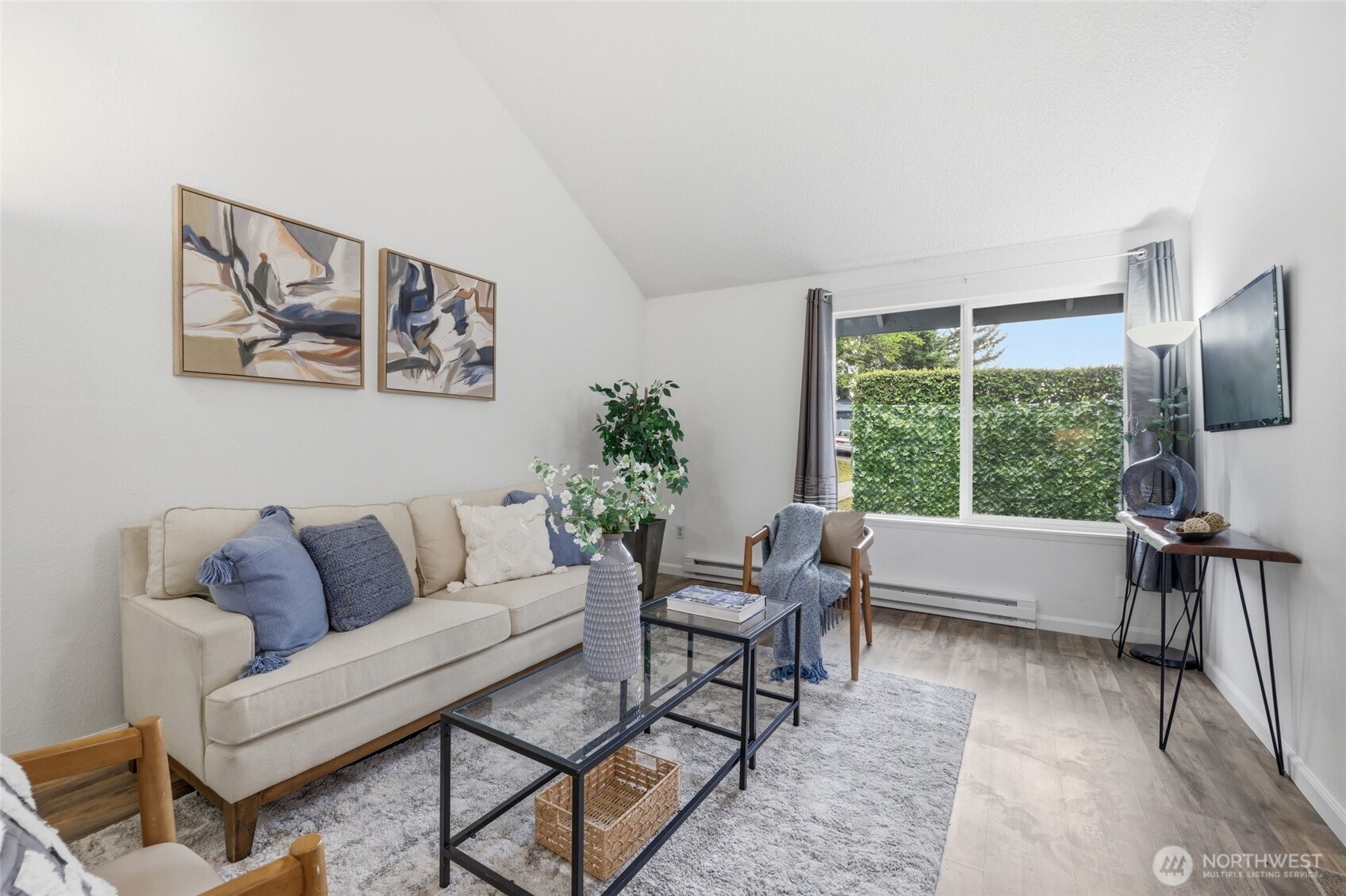 4308 Northeast Sunset Boulevard, Unit V3 Renton, WA 98059 - Photo 9 of 35