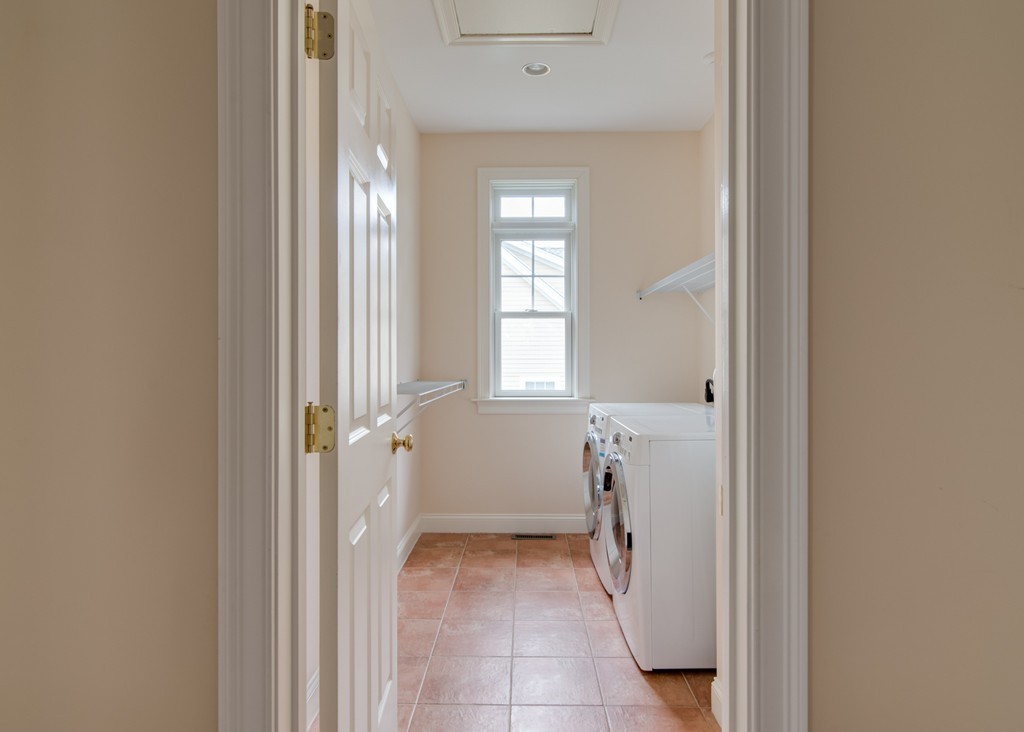 4 Ridgewood Crossing, Unit 4 Hingham, MA 02043 - Photo 19 of 23