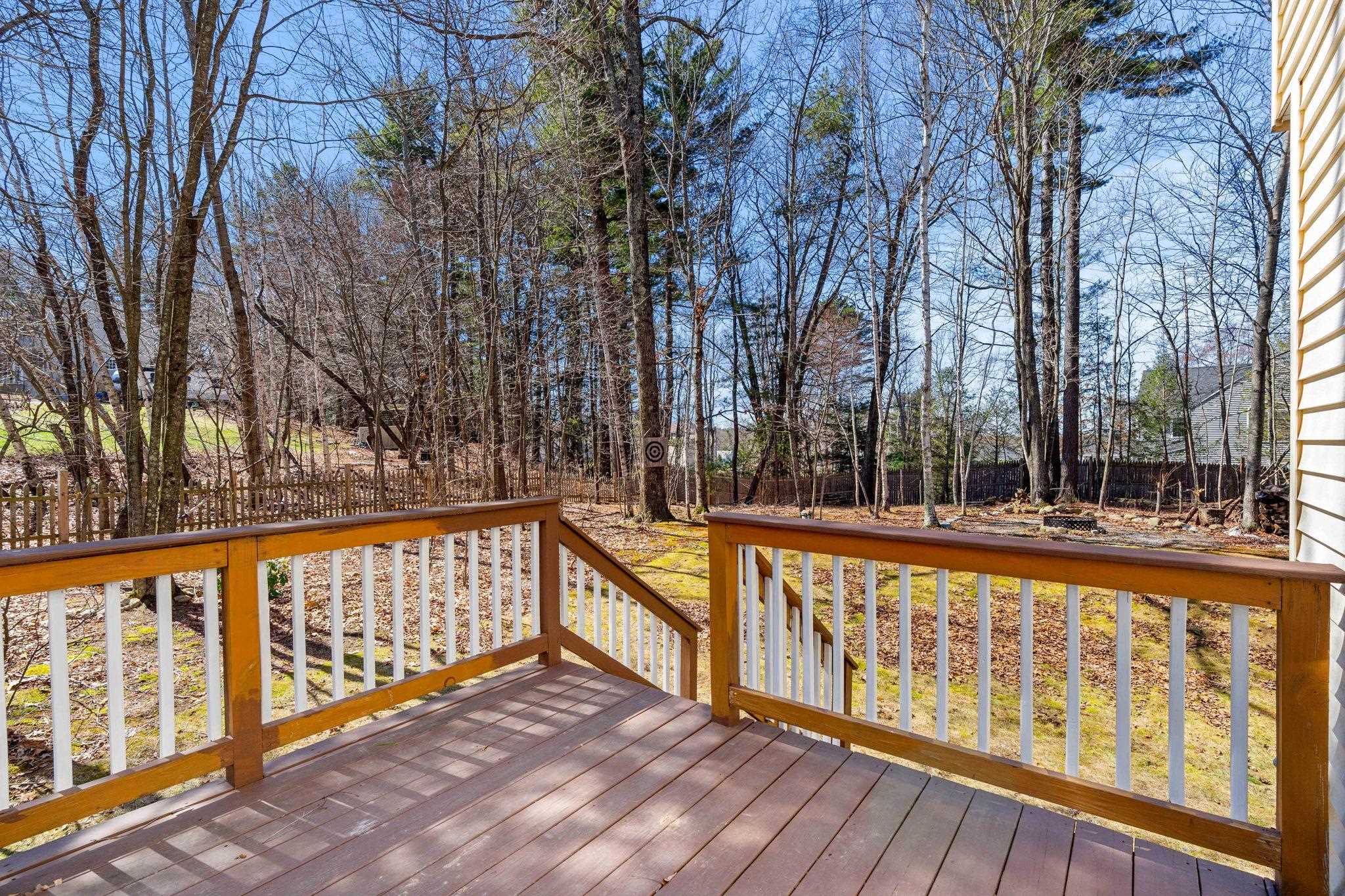 3 Pemigewasset Circle Derry, NH 03038 - Photo 5 of 56