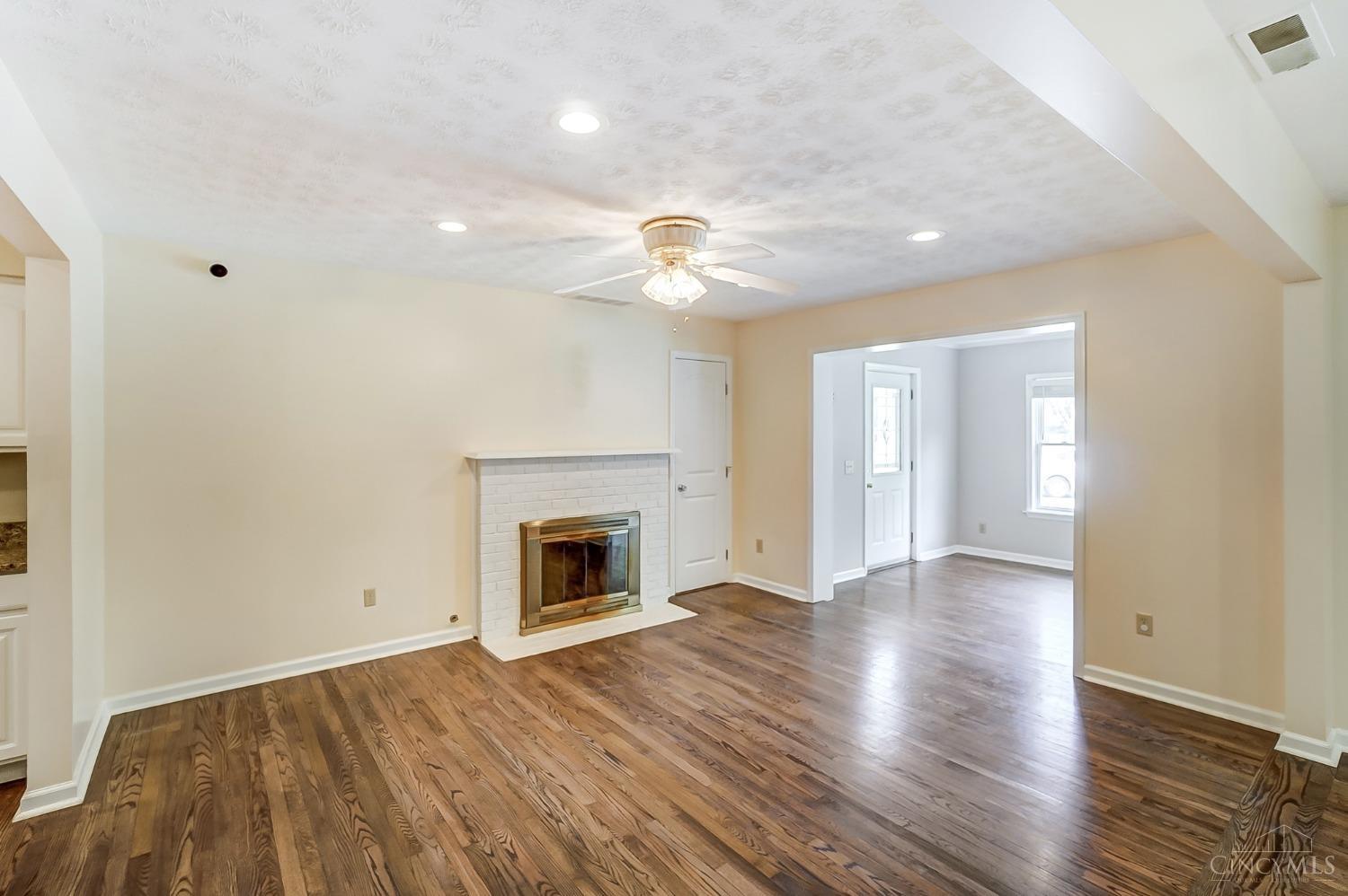 5941 Price Road Milford, OH 45150 - Photo 8 of 35 Gallery Image 8