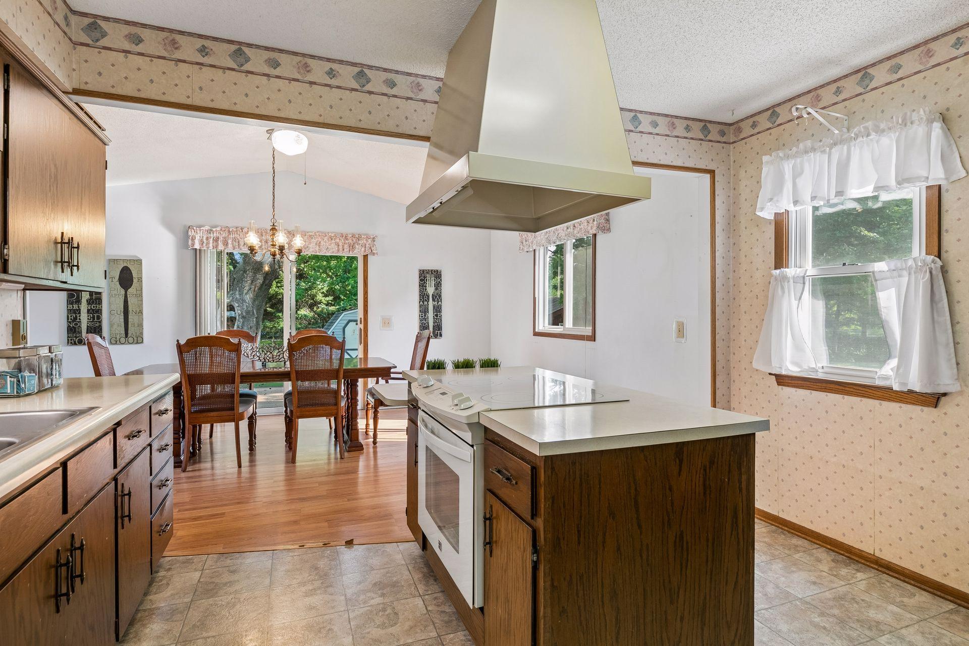 23 East Road Circle Pines, MN 55014 - Photo 18 of 39