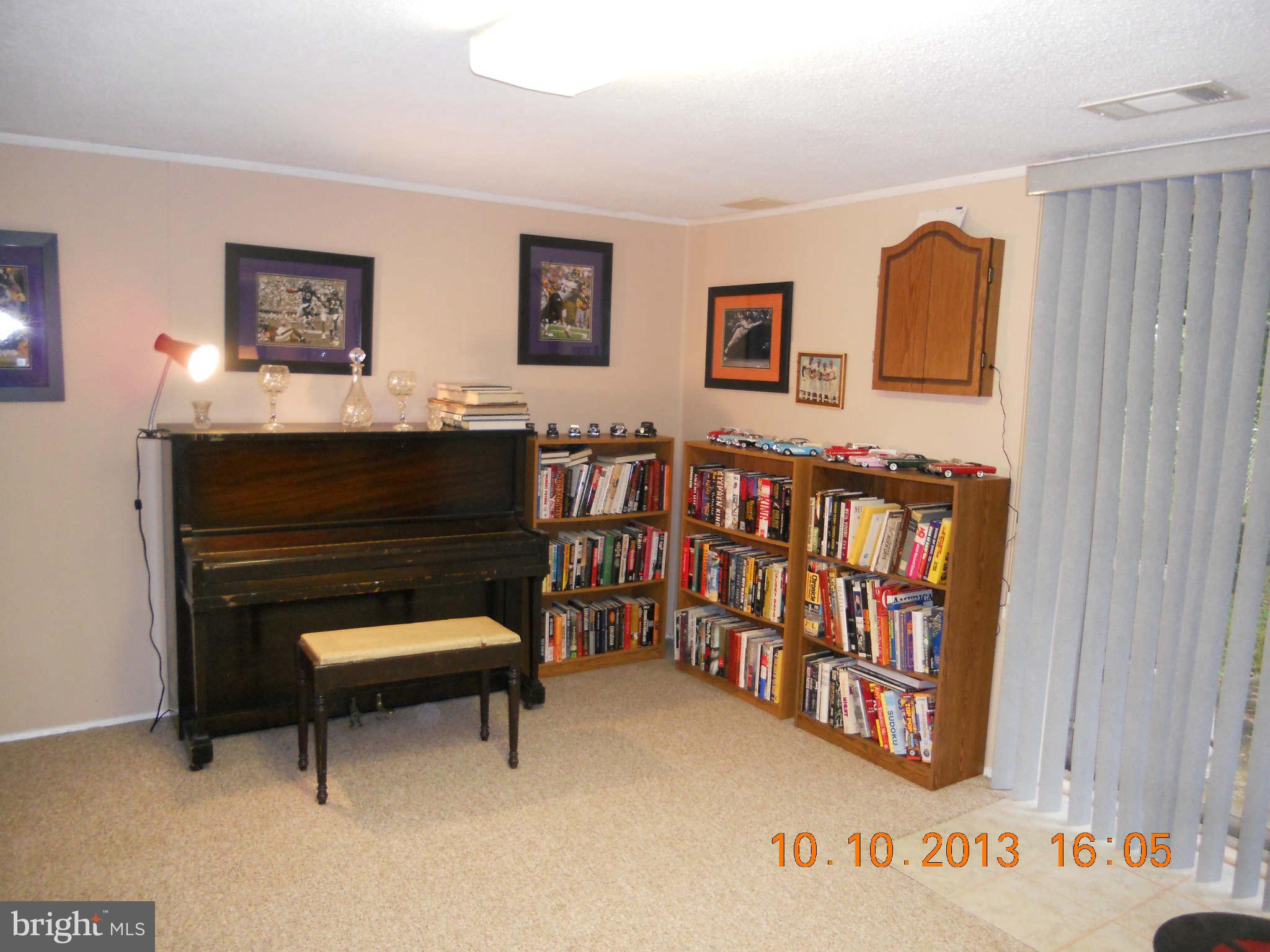 120 Chargeur Road Reisterstown, MD 21136 - Photo 19 of 24 Family Room