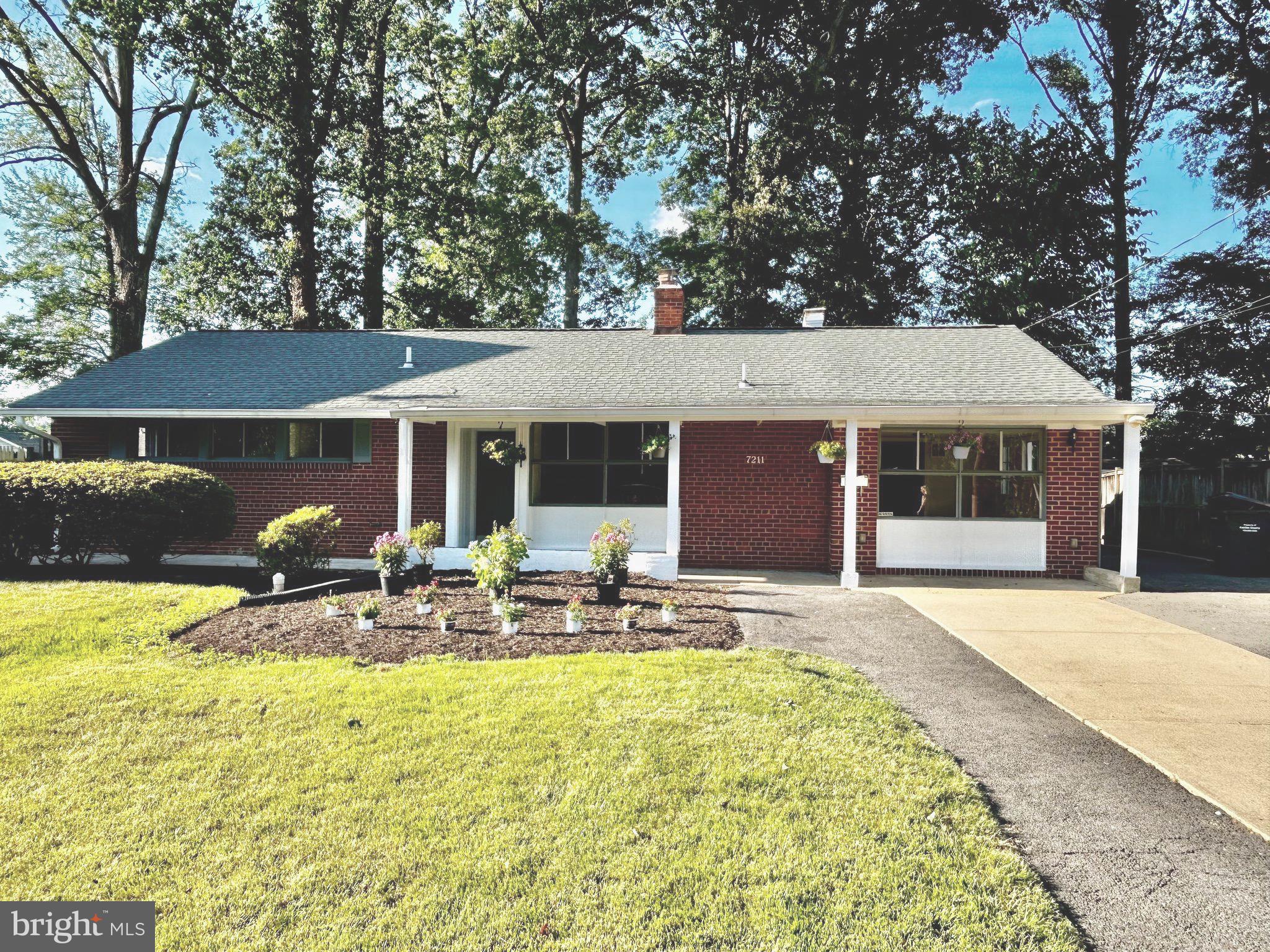 7211 Halifax Place Springfield, VA 22150 - Photo 1 of 31 Welcome to Halifax Place