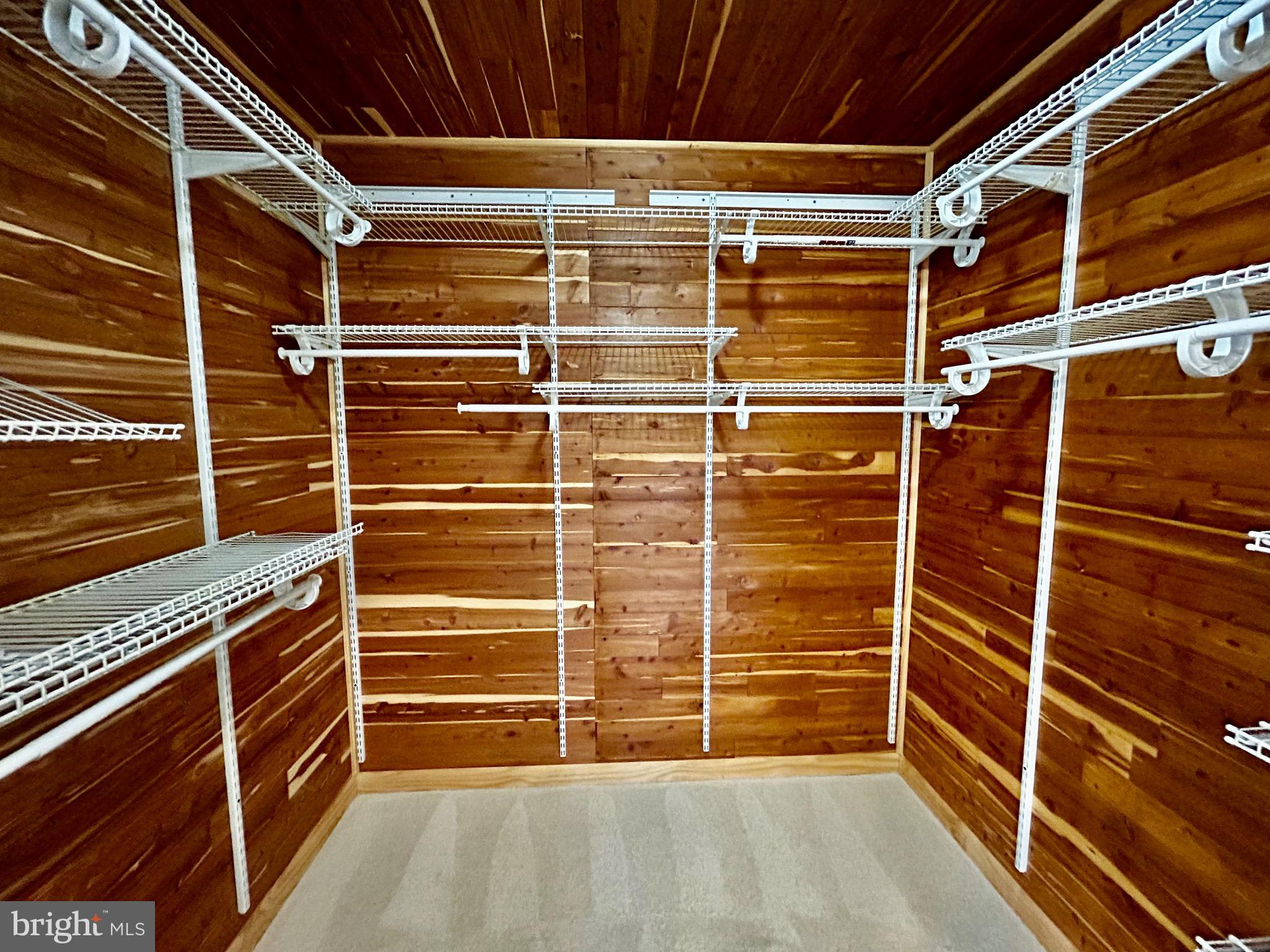 7211 Halifax Place Springfield, VA 22150 - Photo 25 of 31 Walk in cedar lined closet