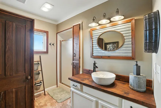 $1,795,000 | 13550 State Rte 2 East, Wilbur, WA 99185