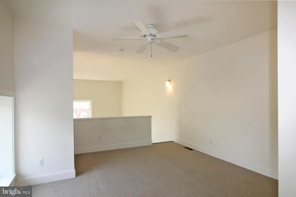 $2,650 | 71-75 North Main Street, Unit 304, Lambertville, NJ 08530