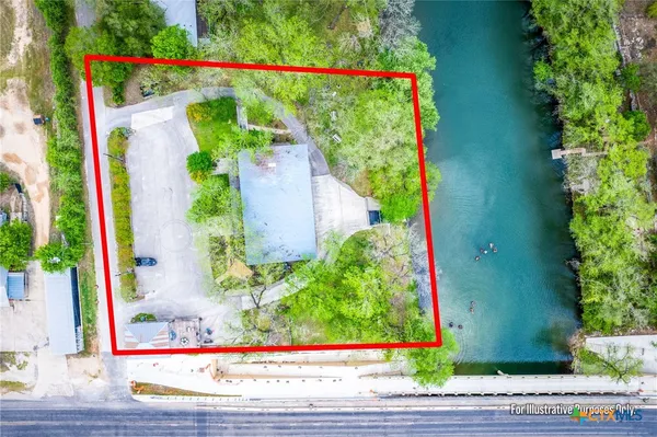 $839,995 | 546 Riverside Path, Canyon Lake, TX 78133