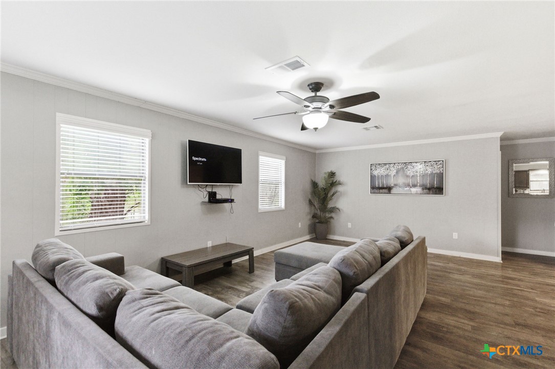 546 Riverside Path Canyon Lake, TX 78133 - Photo 5 of 19