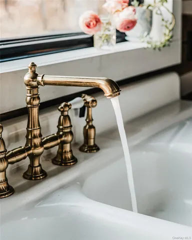 $1,695,000 | 1017 Bruyn Turnpike, Pine Bush, NY 12566