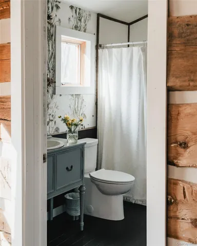 $1,695,000 | 1017 Bruyn Turnpike, Pine Bush, NY 12566