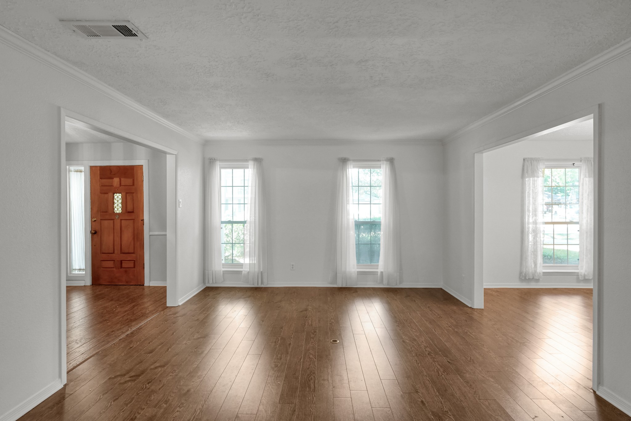 25606 Pecan Valley Circle Spring, TX 77380 - Photo 8 of 50