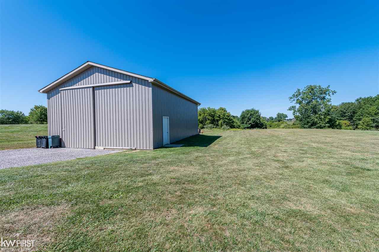 2074 South Washburn Road Davison, MI 48423 - Photo 4 of 61