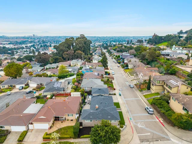 $2,280,000 | 430 Rolling Hills Avenue, San Mateo, CA 94403