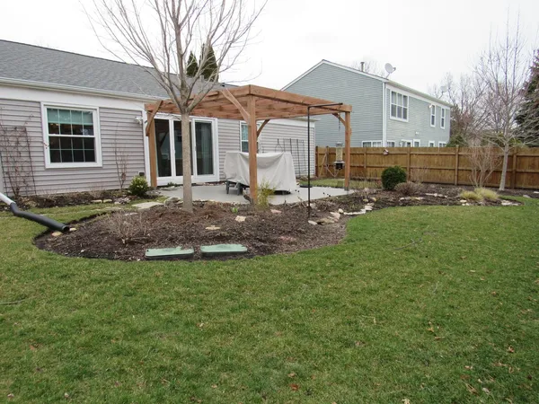 $359,900 | 1863 Castle Pines Circle, Elgin, IL 60123