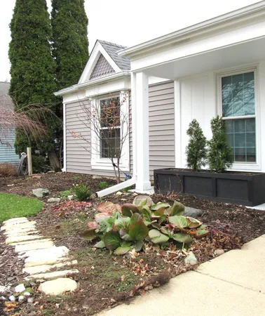 $359,900 | 1863 Castle Pines Circle, Elgin, IL 60123