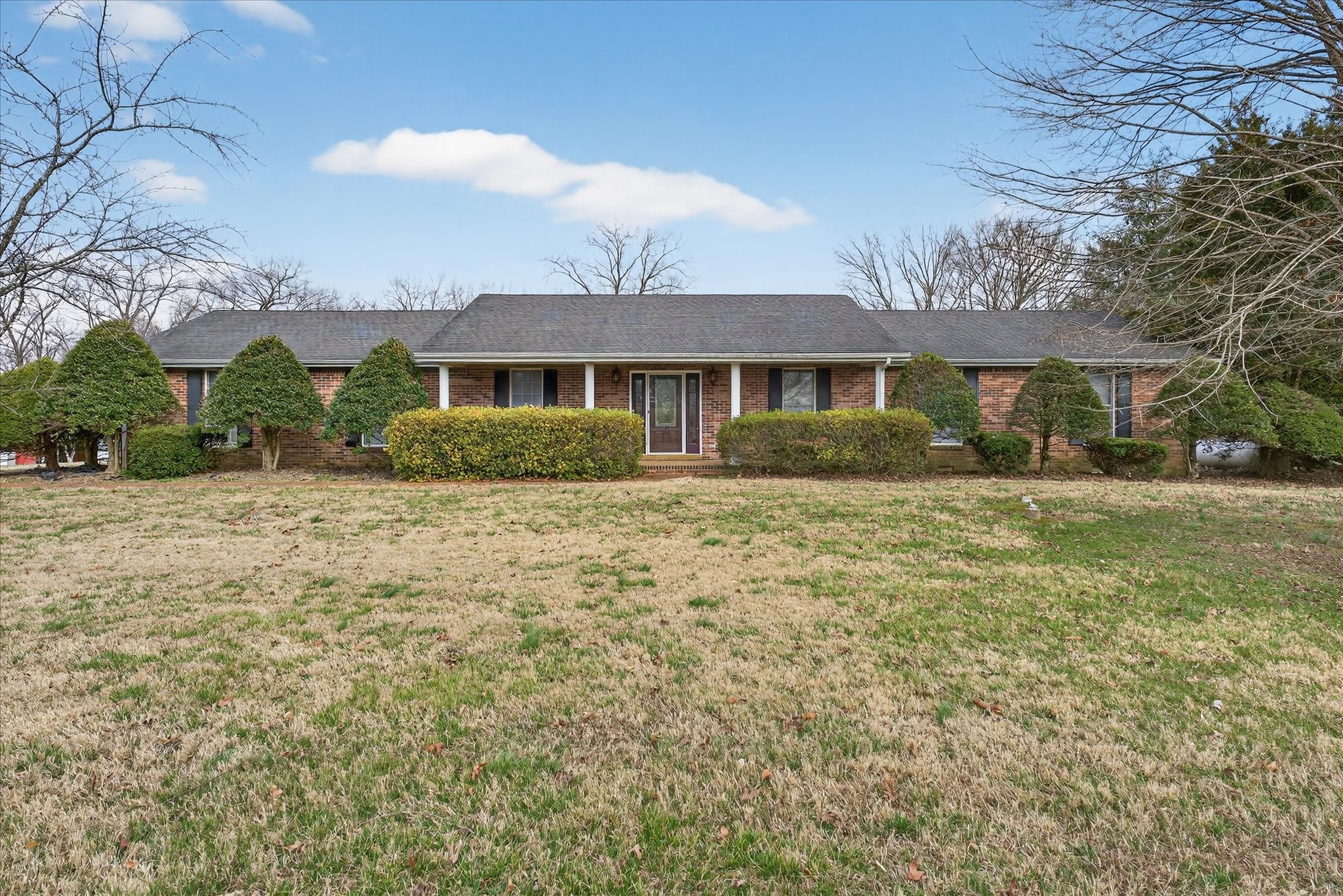 2201 Bearden Road Clarksville, TN 37043 - Photo 2 of 38 a front view of house with yard