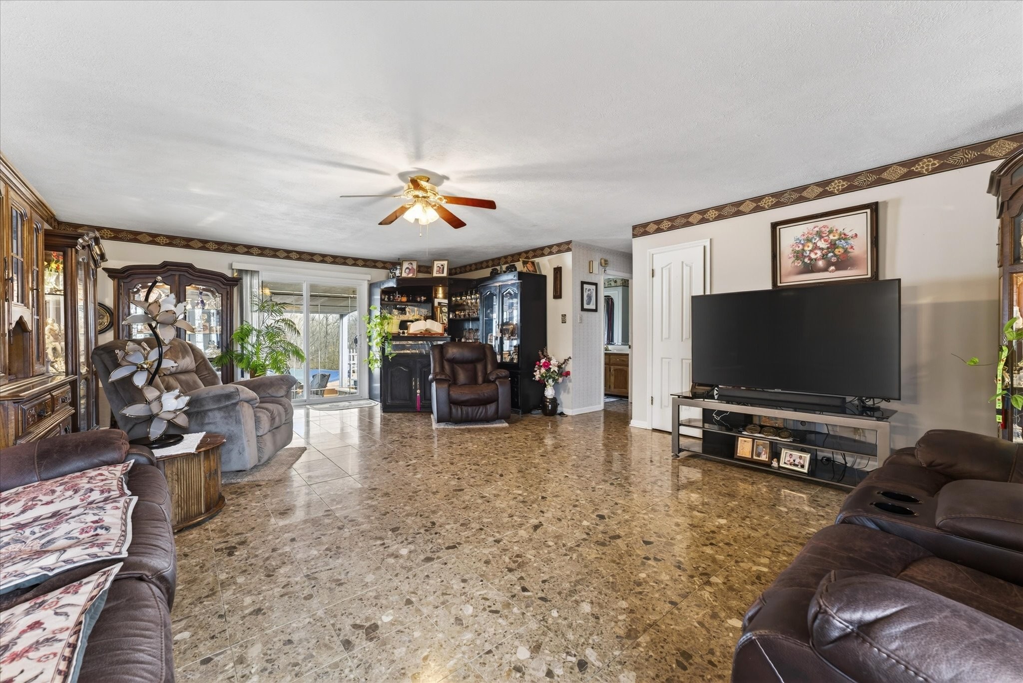 2201 Bearden Road Clarksville, TN 37043 - Photo 7 of 38 a living room with furniture and a flat screen tv
