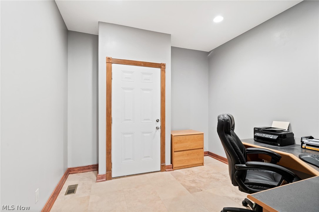 4240 Ellsworth Road Stow, OH 44224 - Photo 27 of 30 Gallery Image 27