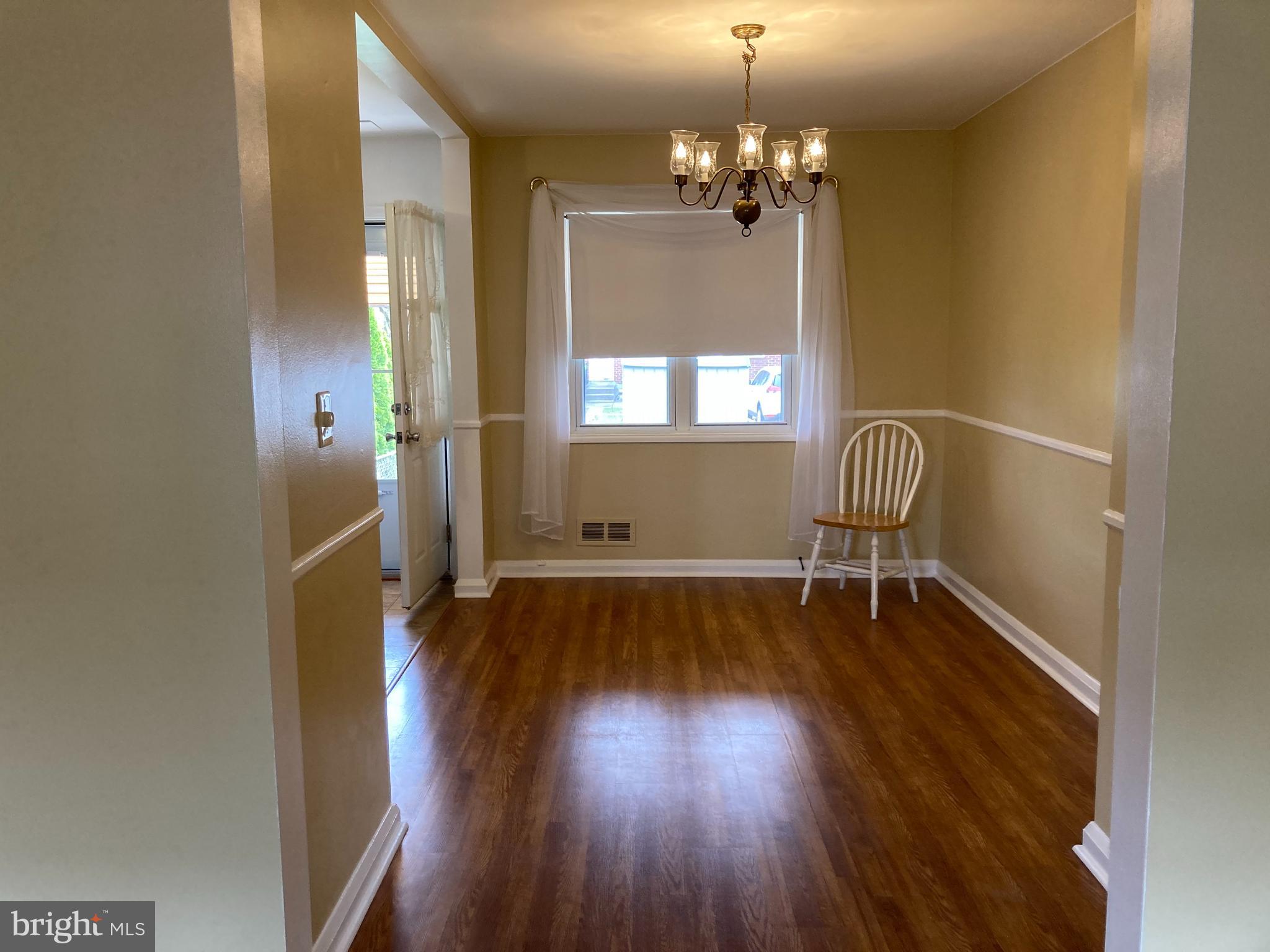 1927 Holborn Road Baltimore, MD 21222 - Photo 2 of 35 ENTER DININGROOM