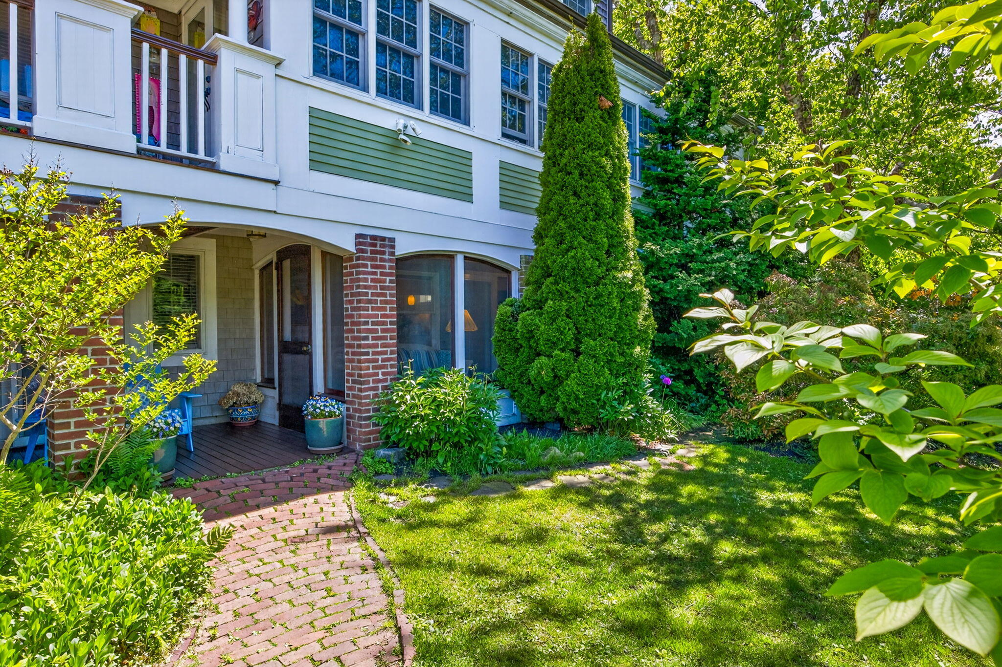 7 Miller Hill Road, Unit 1 Provincetown, MA 02657 - Photo 30 of 36 37-38-9L4A2932