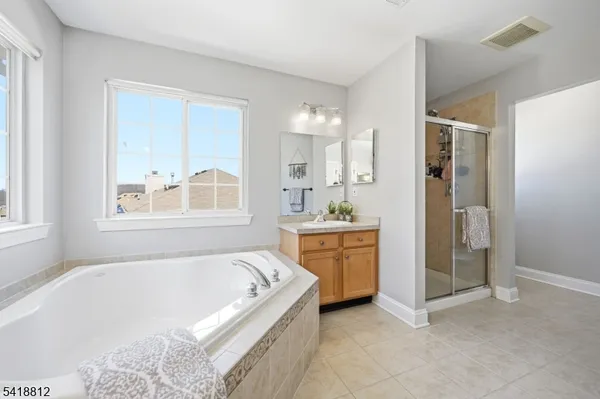 $798,000 | 654 Skyline Drive, Lake Hopatcong, NJ 07849