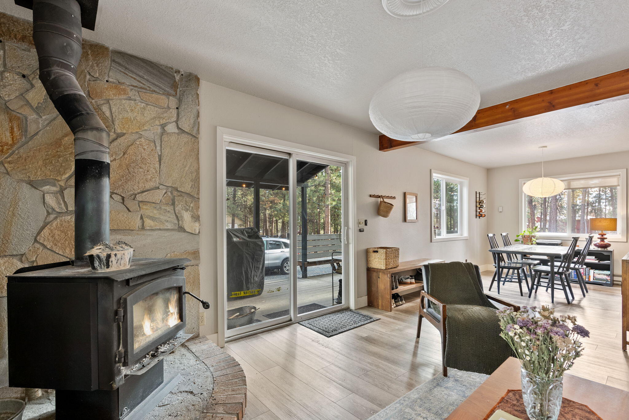 19458 West Campbell Road Bend, OR 97702 - Photo 4 of 48 11-web-or-mls-Riley Visuals-11