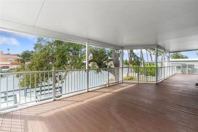 $425,000 | 4851 West Gandy Boulevard, Unit 11S, Tampa, FL 33611