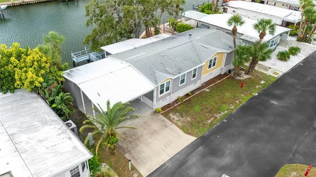 $425,000 | 4851 West Gandy Boulevard, Unit 11S, Tampa, FL 33611