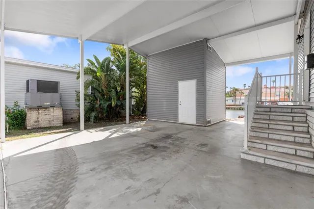 $425,000 | 4851 West Gandy Boulevard, Unit 11S, Tampa, FL 33611