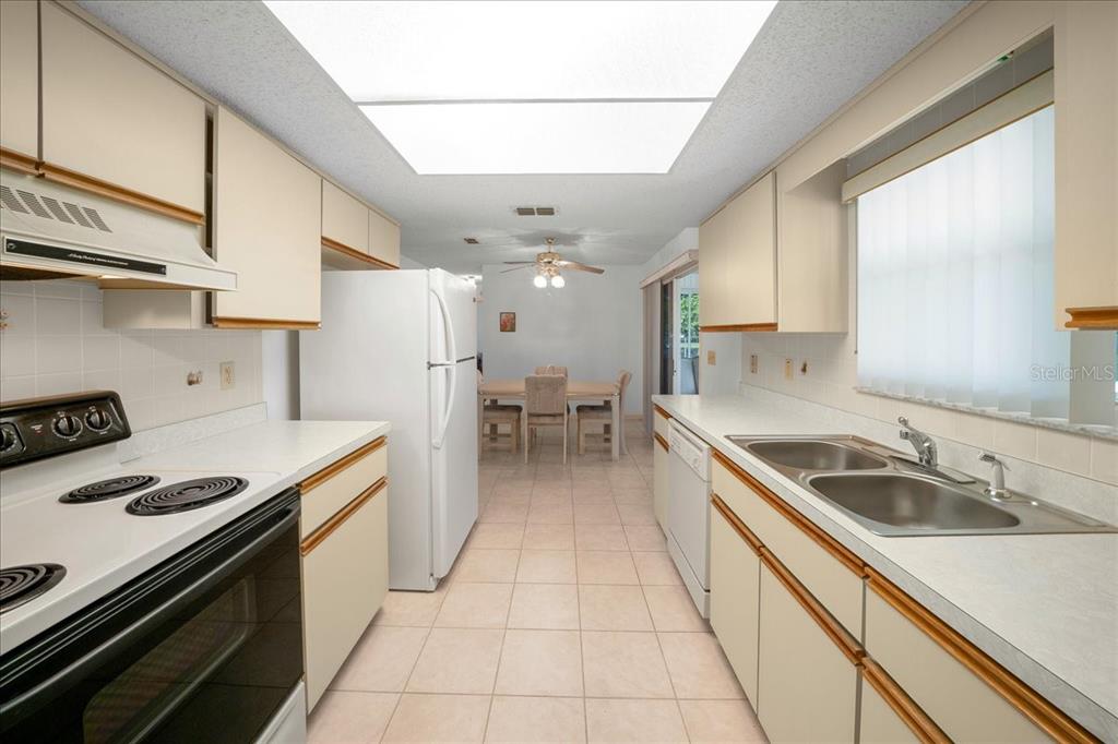 11270 Southwest 62nd Avenue Road Ocala, FL 34476 - Photo 6 of 51