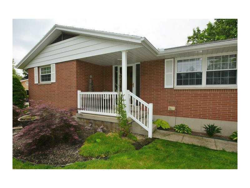 1320 Kerr Road Troy, OH 45373 - Photo 2 of 25 Gallery Image 2