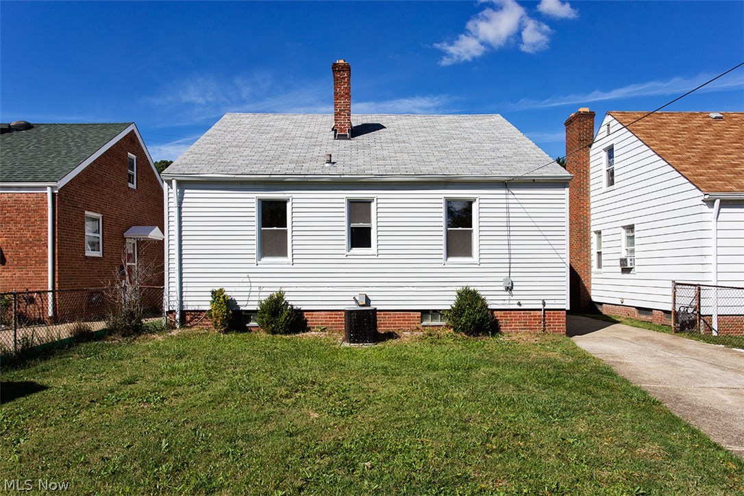 3023 Hearthstone Road Parma, OH 44134 - Photo 17 of 19 Gallery Image 17