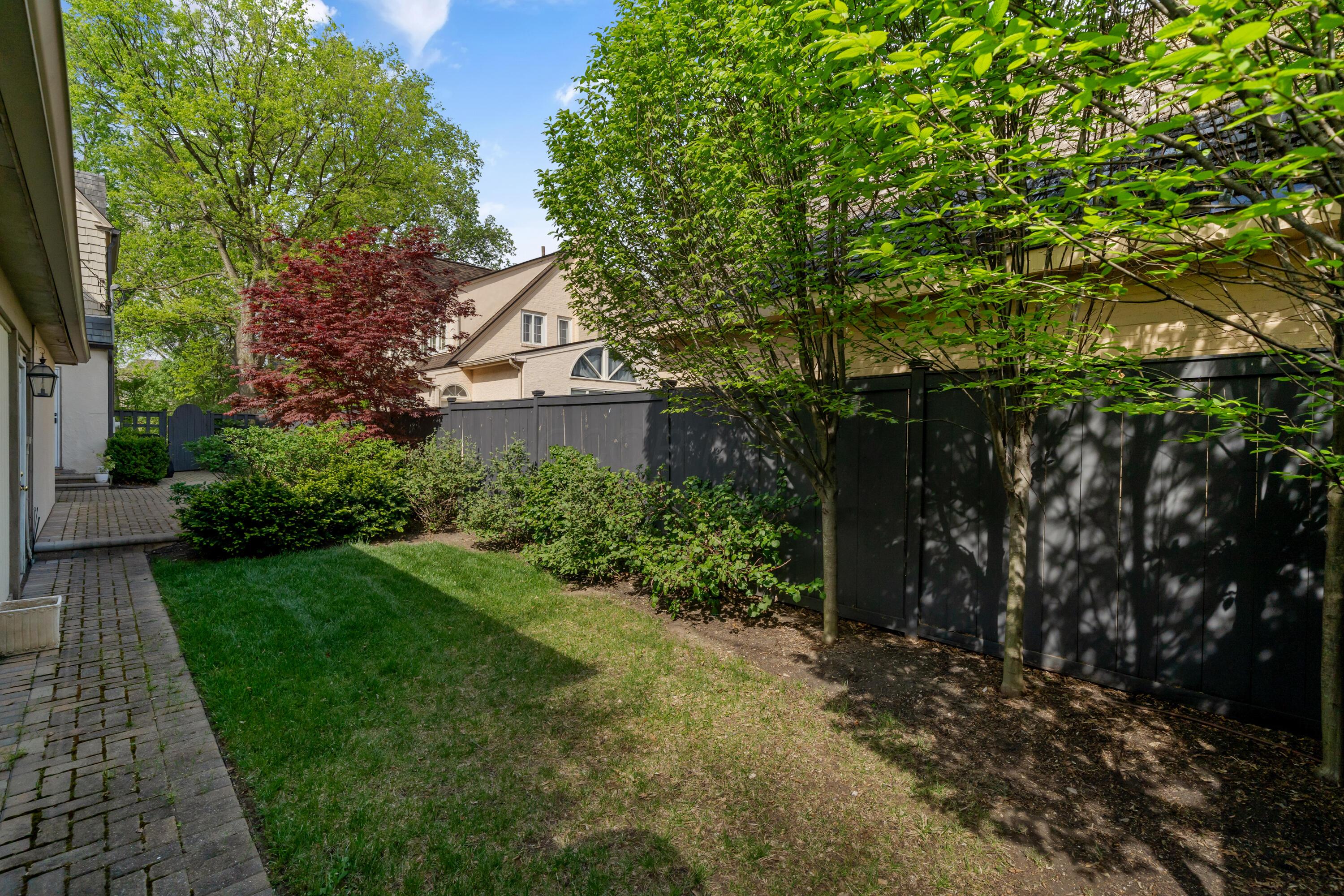 2389 Bryden Road Columbus, OH 43209 - Photo 73 of 90 z10