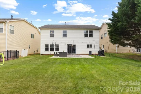 $432,900 | 10510 Hawick Court, Charlotte, NC 28278