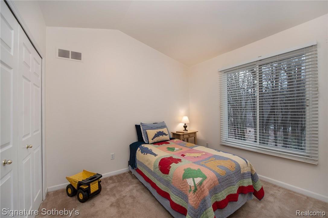 6833 Woodcrest Ridge Clarkston, MI 48346 - Photo 21 of 36 20.jpg