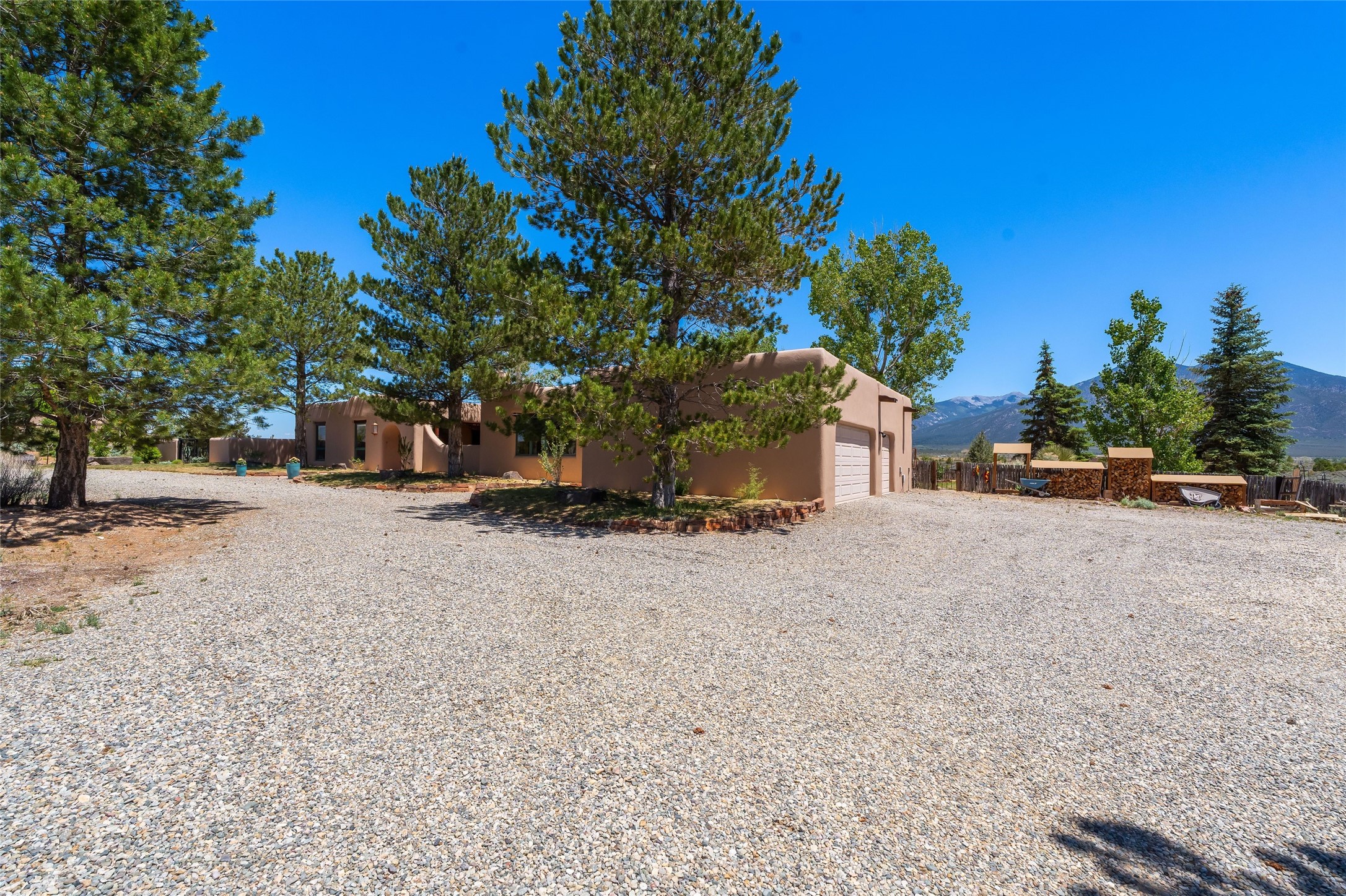 35 North Mesa Road El Prado, NM 87529 - Photo 52 of 55