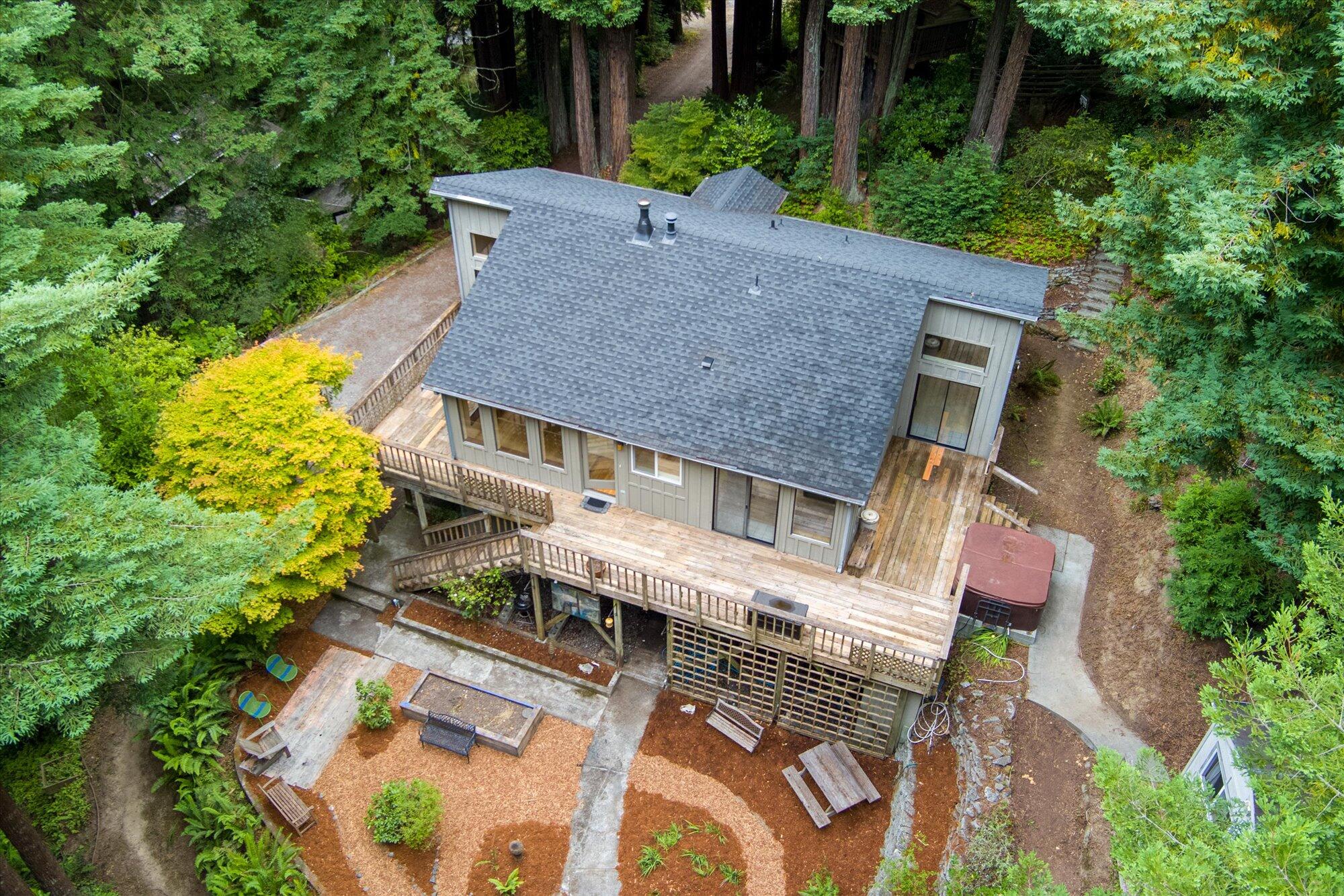 867 Beverly Way Arcata, CA 95521 - Photo 1 of 90