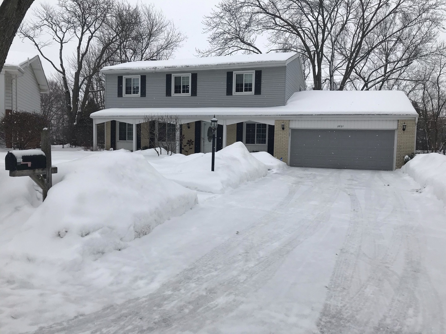 2821 Aspen Road Northbrook, IL 60062 - Photo 1 of 45