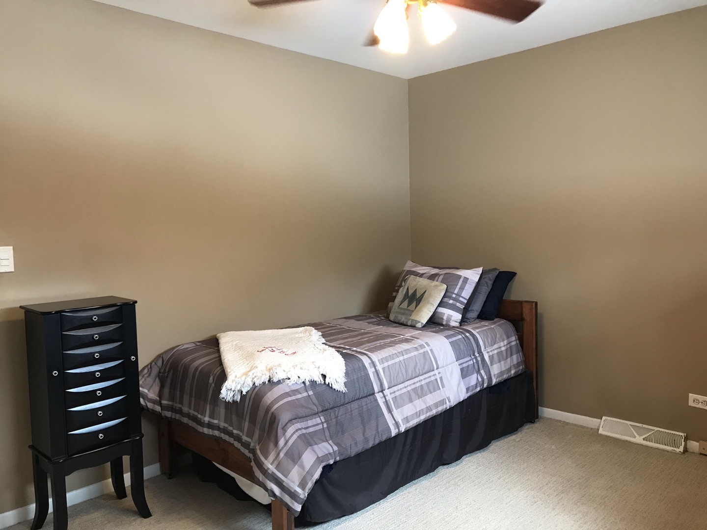 2821 Aspen Road Northbrook, IL 60062 - Photo 25 of 45