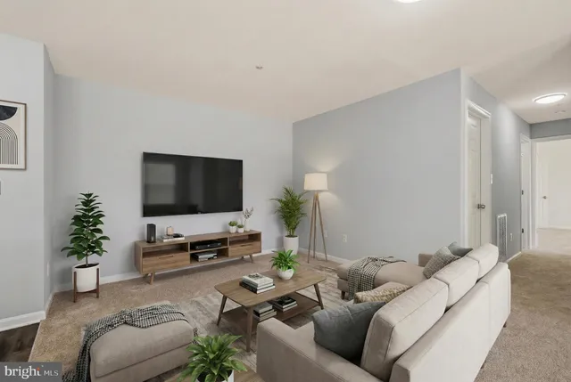 $259,000 | 2400 Ellsworth Way, Unit 2D, Frederick, MD 21702