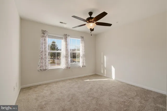 $259,000 | 2400 Ellsworth Way, Unit 2D, Frederick, MD 21702