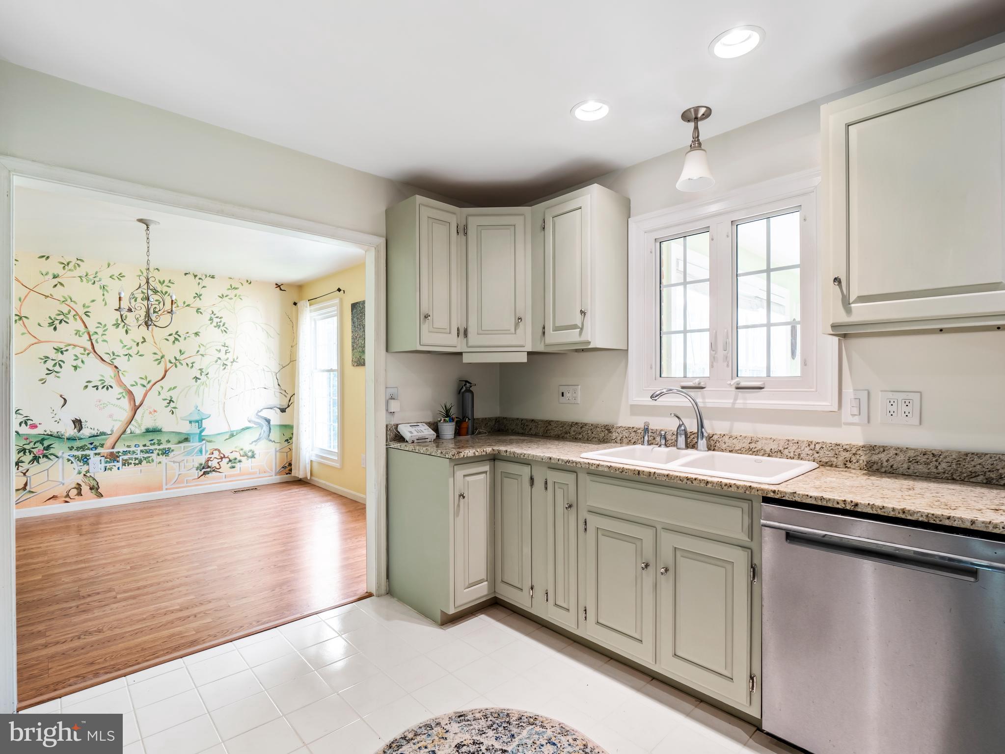 7721 Flint Hill Road Owings, MD 20736 - Photo 9 of 35