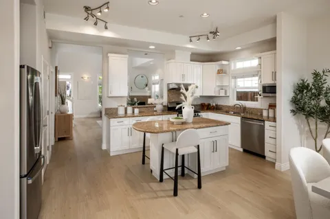 $1,950,000 | 819 Warner Court, Mountain View, CA 94043