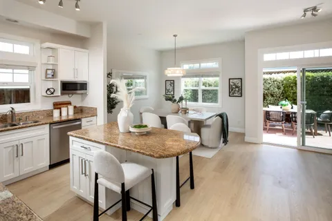$1,950,000 | 819 Warner Court, Mountain View, CA 94043