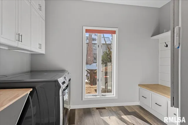 $720,000 | 804 Fairfax Court, Springfield, IL 62702