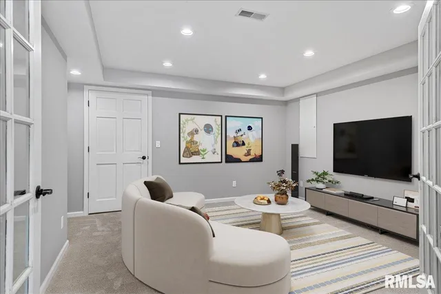 $720,000 | 804 Fairfax Court, Springfield, IL 62702